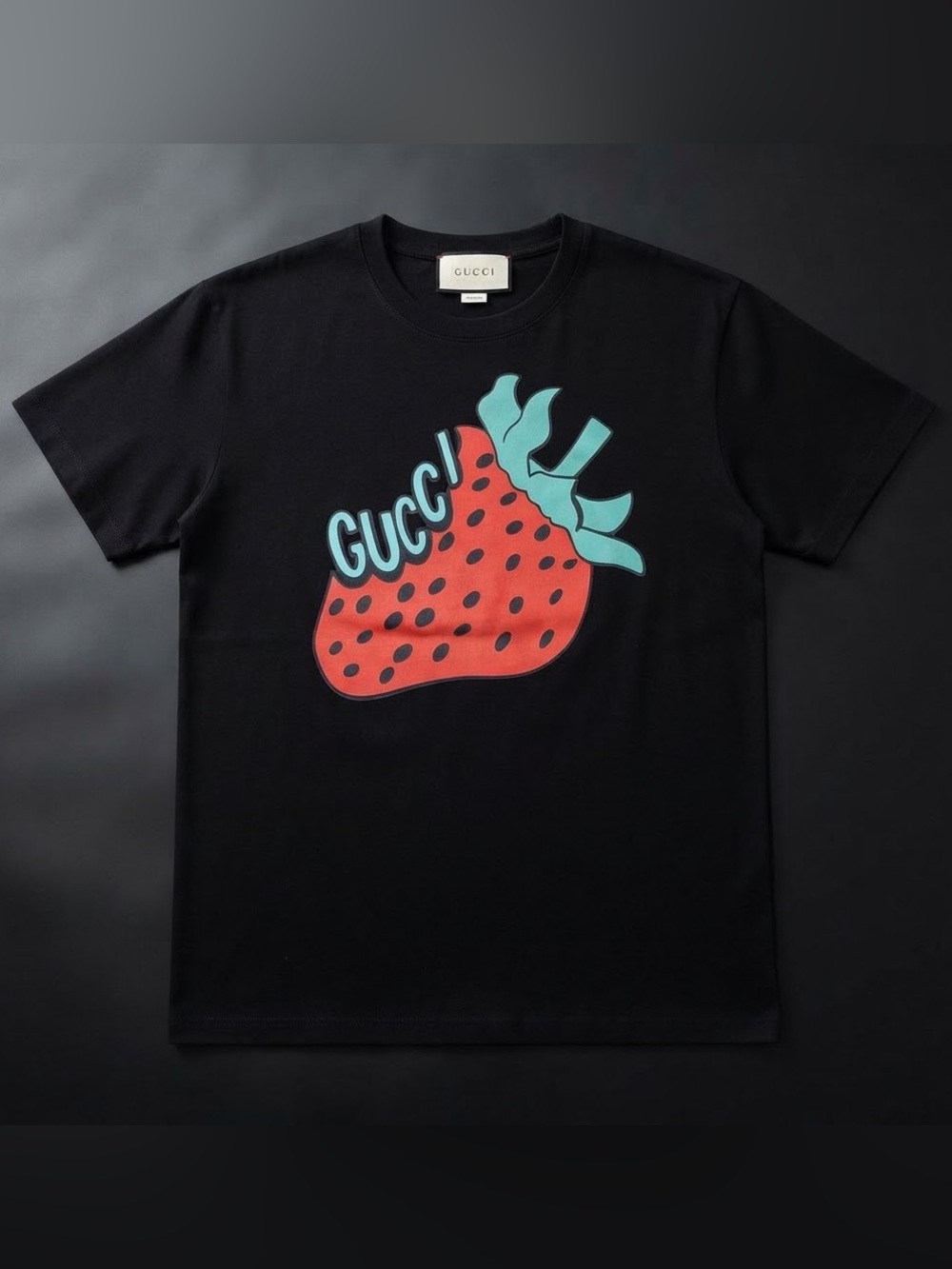GUCCI Strawberry T-Shirt